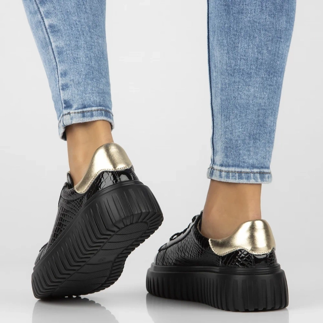 Leather sneakers Filippo DP7001/25 BK L black