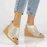 Leather sandals FilippoDS6053/24 GO gold