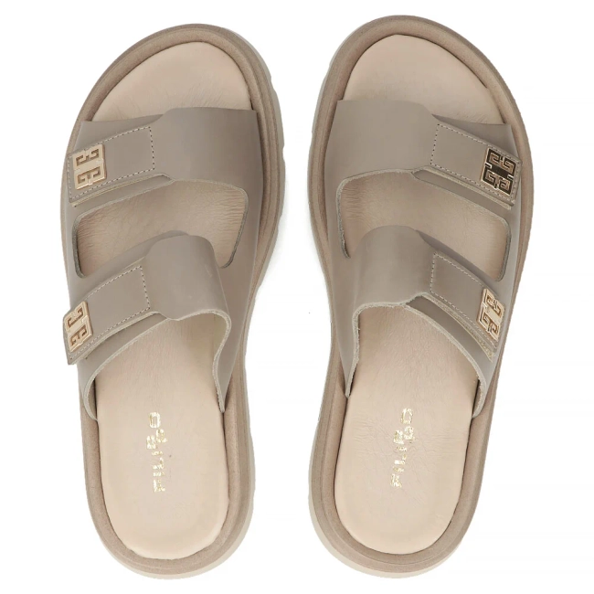 Leather flip-flops Filippo 40439 beige