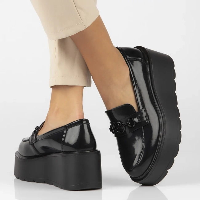 Leather shoes Filippo DP6451/24 BK L black