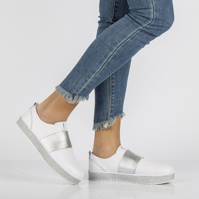 Leather shoes Filippo DP1259/20 WH white