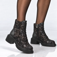Leather heeled ankle boots Filippo DBT8072/26 BK MLT black