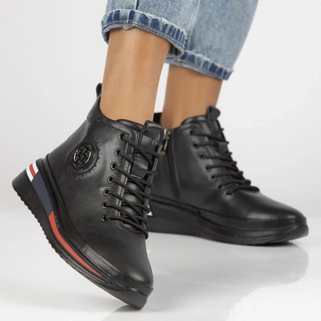 Leather ankle boots Filippo DBT4215/25 BK black