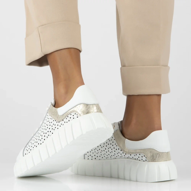 Leather Sneakers Filippo DP6164/24 WH white