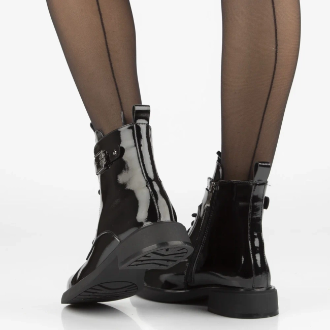 Leather ankle boots Filippo DBT7317/25 BK black