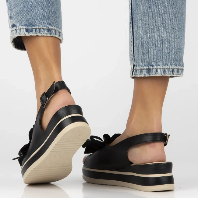 Leather sandals Filippo DS7045/25 BK black