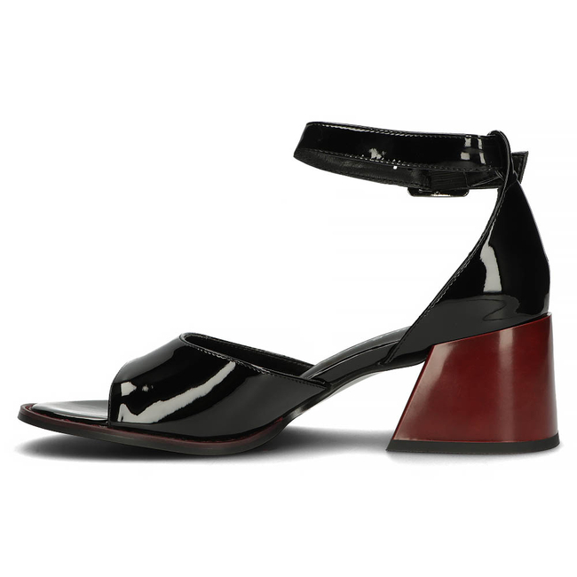 Skórzane sandały Filippo DS3723/22 BK czarne