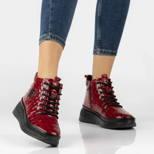 Leather platform ankle boots Filippo DBT4215/26 RD CR red