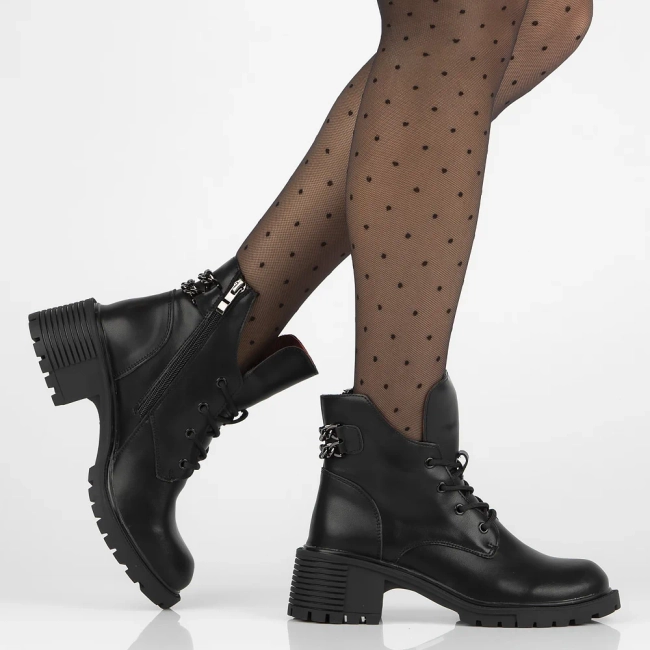 Leather ankle boots Filippo DBT6491/24 BK black