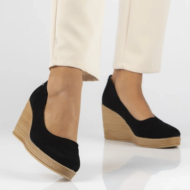 Skórzane półbuty na koturnie Filippo DP3521/24 BK SU czarne