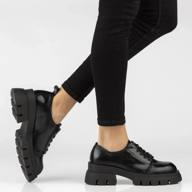 Skórzane półbuty Filippo DP8156/26 BK czarne