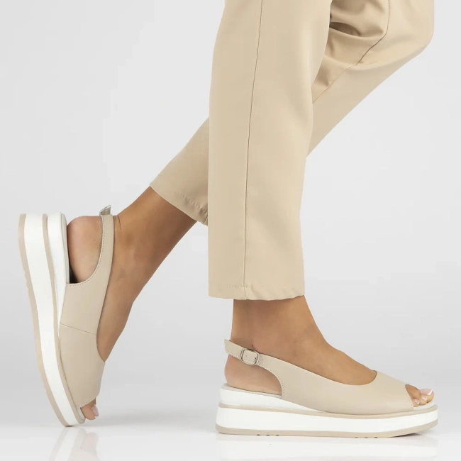 Leather sandals Filippo DS6153/25 BE beige