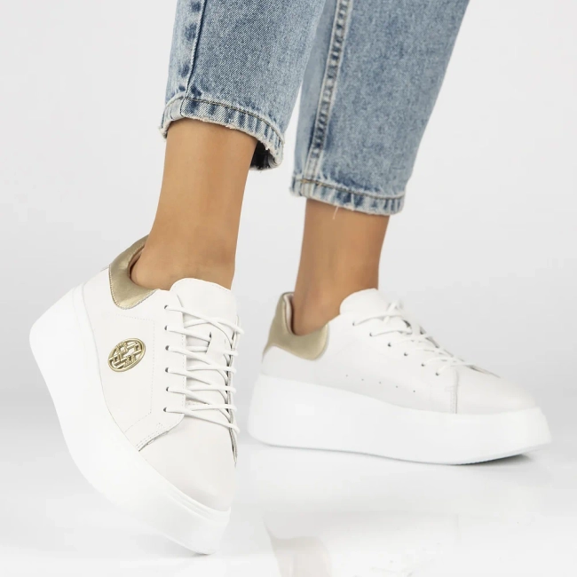 Leather sneakers Filippo DP6058/24 WH white
