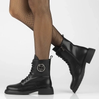 Leather ankle boots Filippo DBT6408/24 BK black