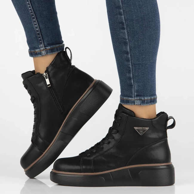 Leather ankle boots Filippo DBT6452/24 BK black