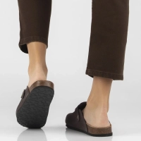 Skórzane klapki Filippo DK7918/26 D BR brązowe