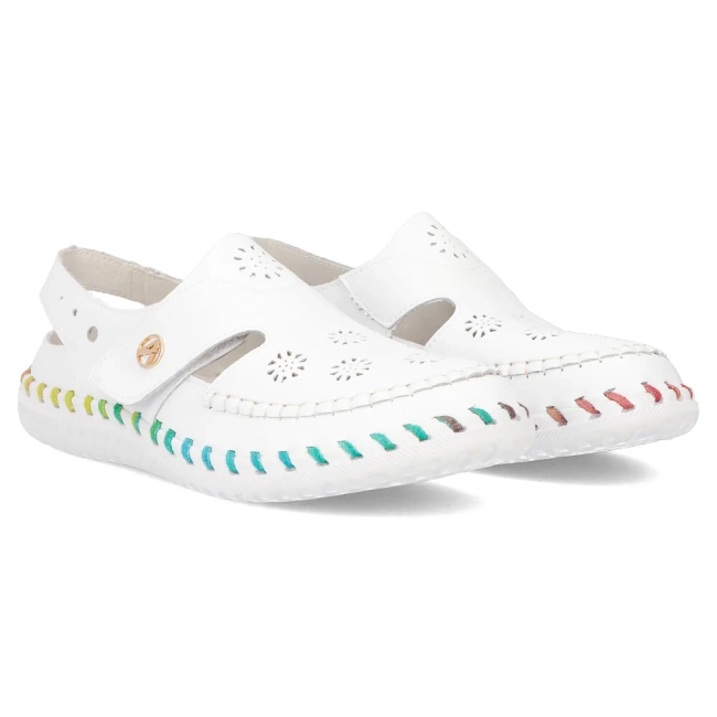 Leather shoes Artiker 54C1504 white