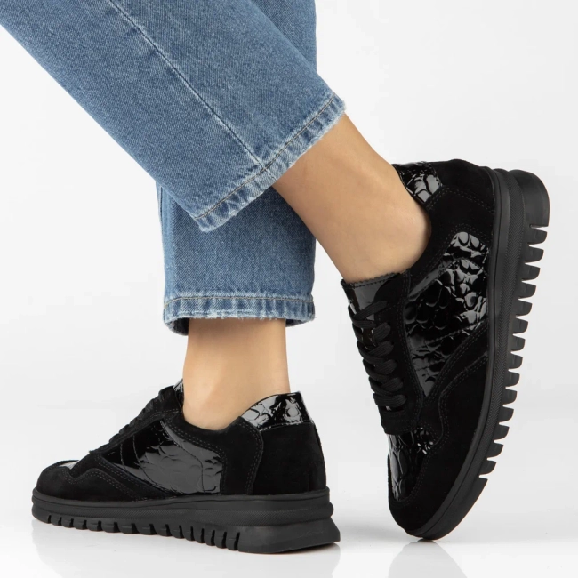 Leather sneakers Filippo DP8103/26 BK black