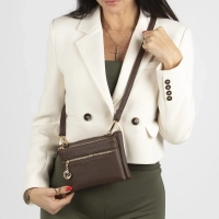 Brown handbag gold accent