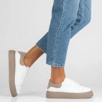 Skórzane sneakersy Filippo DP7502/26 WH białe