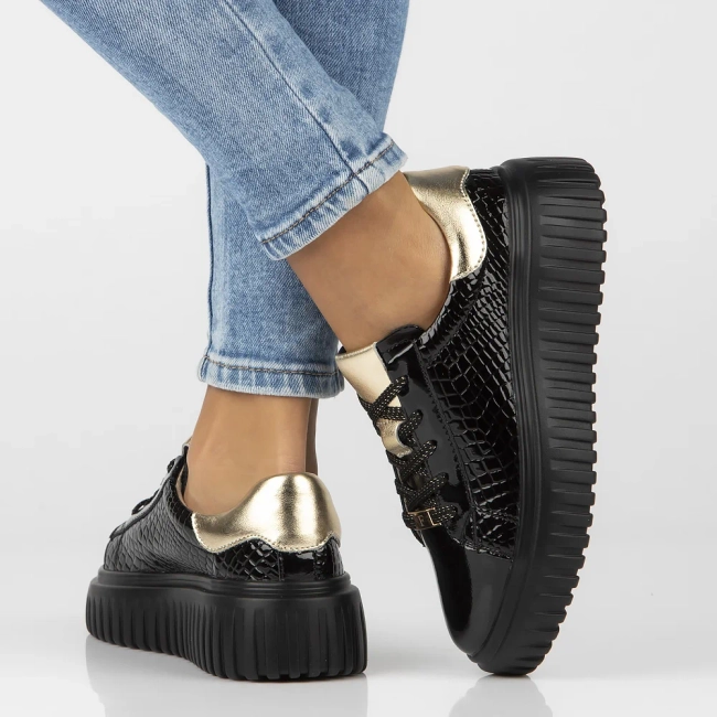 Leather sneakers Filippo DP7001/25 BK L black