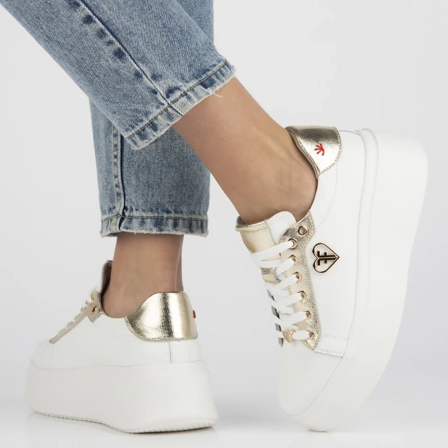 Leather sneakers Filippo DP6792/25 WH GO white gold