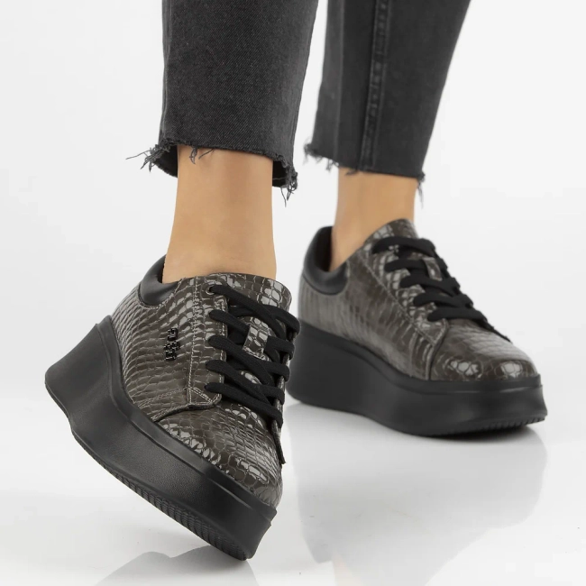 Leather sneakers Filippo DP7412/25 GR CR grey