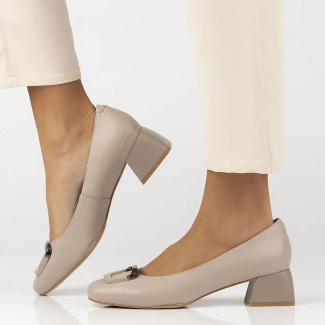 Leather shoes Filippo DP6946/25 BE beige