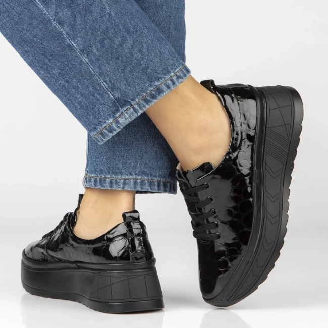 Leather sneakers Filippo DP6427/26 BK CR black