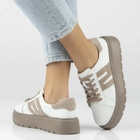 Skórzane sneakersy Filippo DP7515/26 WH BE białe