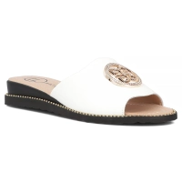 Skórzane klapki Filippo DK7042/25 WH białe