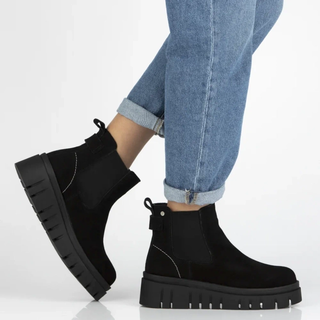 Leather ankle boots Filippo DBT7266/25 BK black