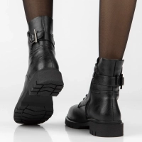 Leather ankle boots Filippo DBT8018/26 BK black