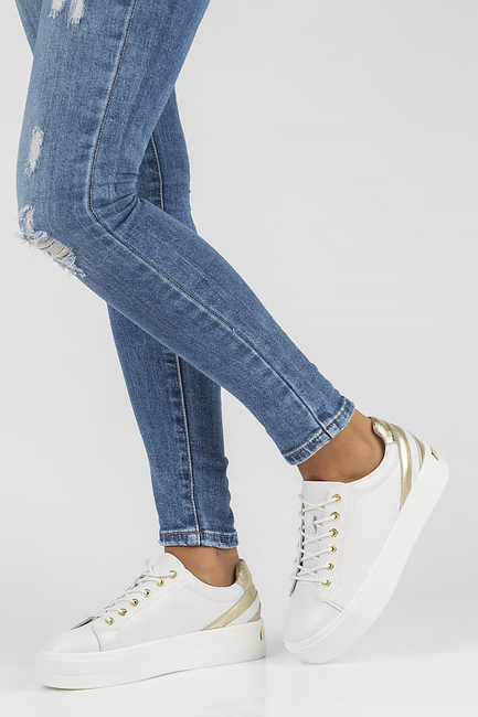 Skórzane półbuty FILIPPO DP3530/22 WH białe