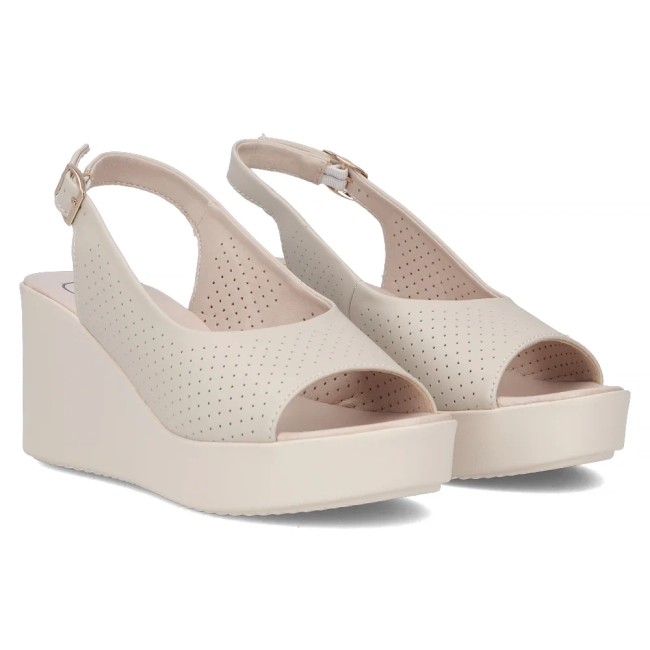 Leather sandals Filippo DS6204/24 BE beige