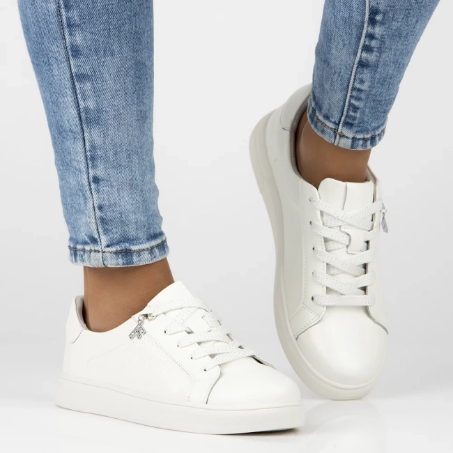 Leather shoes Filippo DP6808/25 WH white