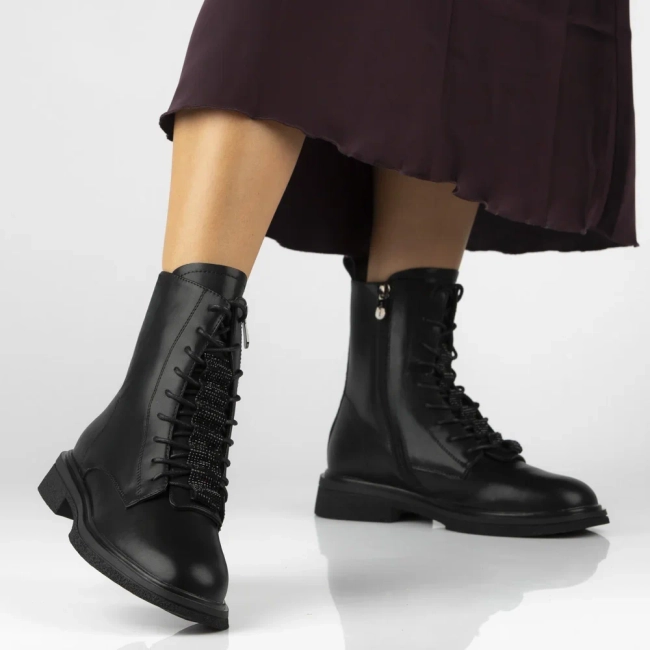 Leather ankle boots Filippo DBT7250/25 BK black