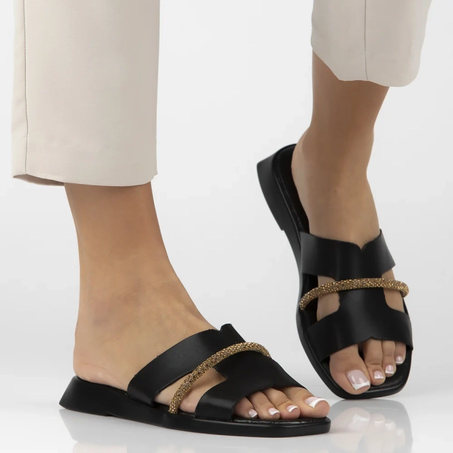 Leather flip-flops Filippo DK6878/25 BK black