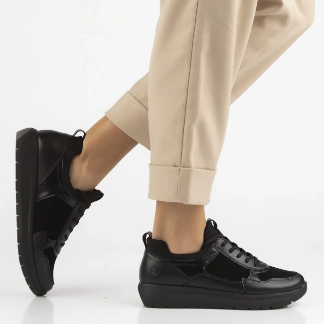 Skórzane sneakersy Remonte D2V00-00 czarne