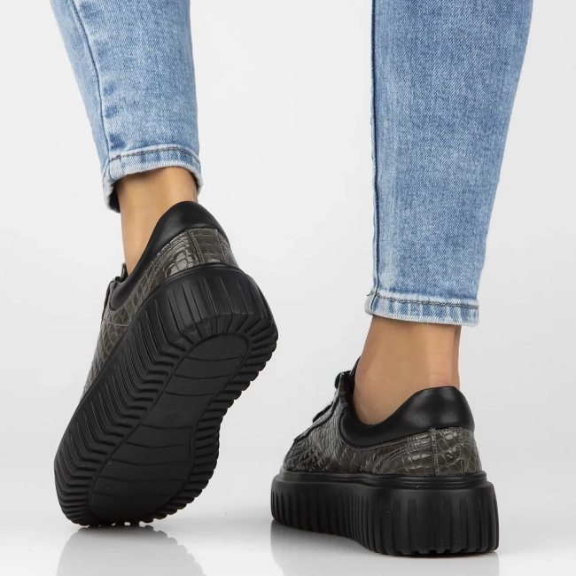 Leather sneakers Filippo DP6766/25 GR grey