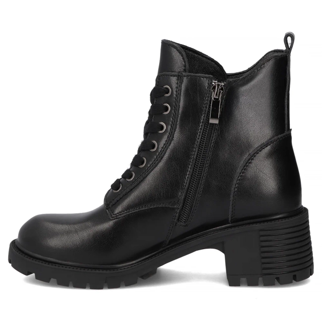 Leather ankle boots Filippo DBT7133/25 BK black