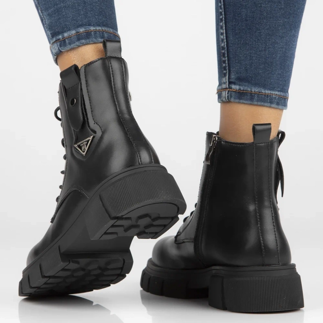 Leather ankle boots DBT6373/24 BK black