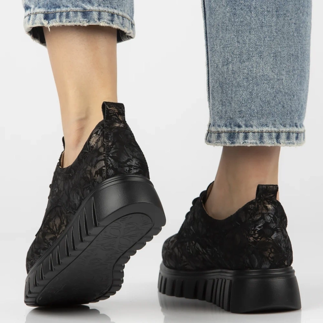 Leather sneakers Filippo DP6846/25 BK FL black