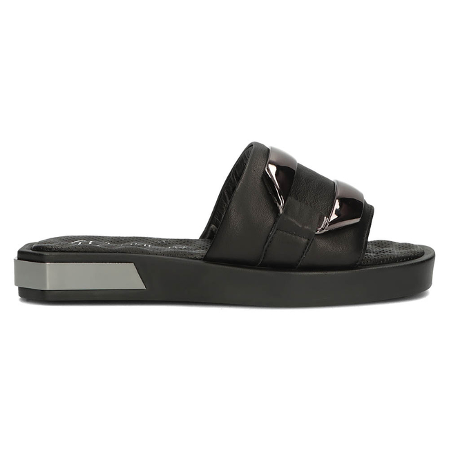 Leather flip-flops Filippo DK3903/22 BK black