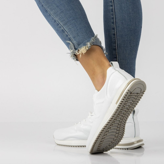 Leather sports sneakers Filippo DP2017/21 WH white