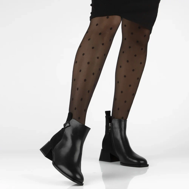 Leather ankle boots Filippo DBT7360/25 BK black