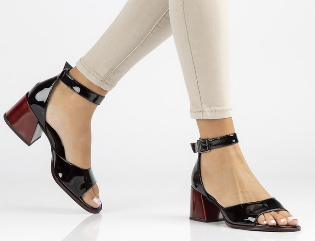 Skórzane sandały Filippo DS3723/22 BK czarne