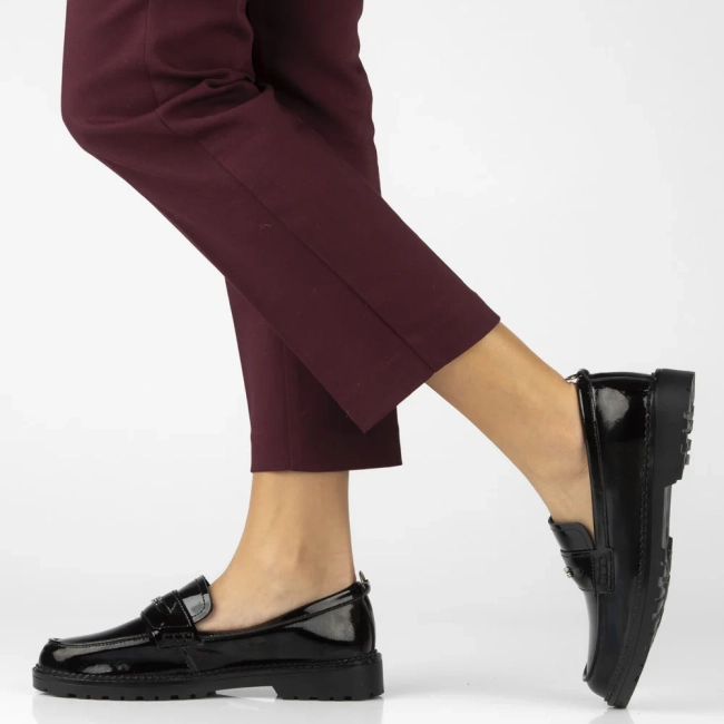 Skórzane półbuty Filippo DP7409/25 BK L czarne