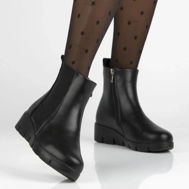 Leather ankle boots Filippo DBT7293/25 BK black