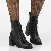 Leather ankle boots Filippo DBT7320/25 BK black